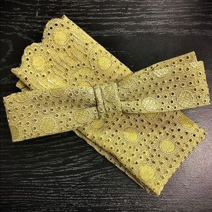 Olivia bow tie and pocket square